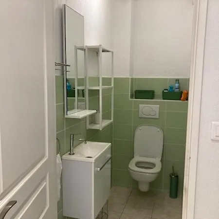 T2 Climatisé Au Lavandou, Proche - Fr-1-308-199 Apartamento Le Lavandou